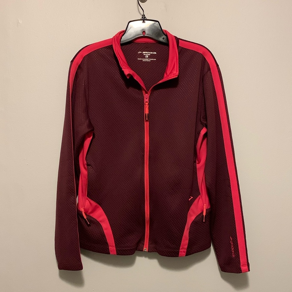 Brooks Running Equilibrium Large Jacket Maroon Wi… - image 1